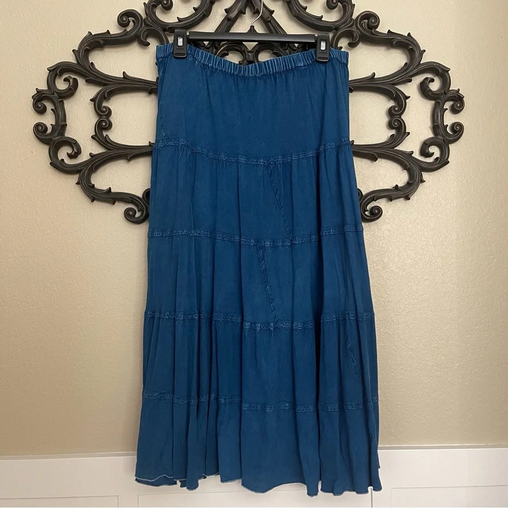 STUDIO WEST Skirt Size Large - Picture 3 of 9